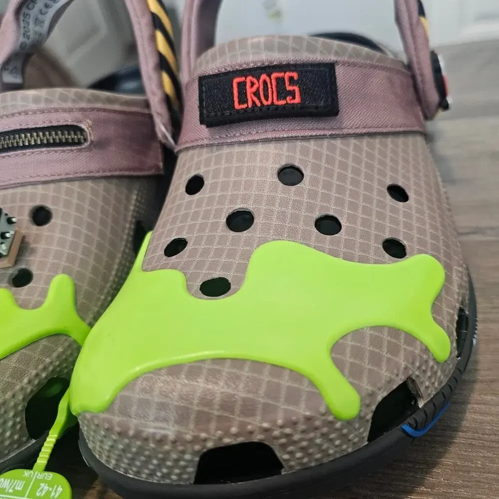 Crocs Ghostbusters Classic Clog Mens Sz 8 Brown Glow in the Dark Noise Maker